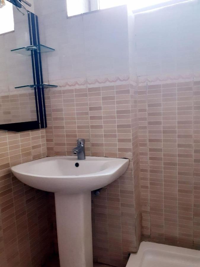 Amenities Hotel Αντίς Αμπέμπα Εξωτερικό φωτογραφία