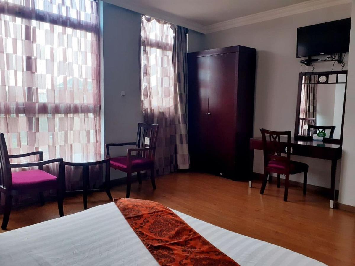 Amenities Hotel Αντίς Αμπέμπα Εξωτερικό φωτογραφία
